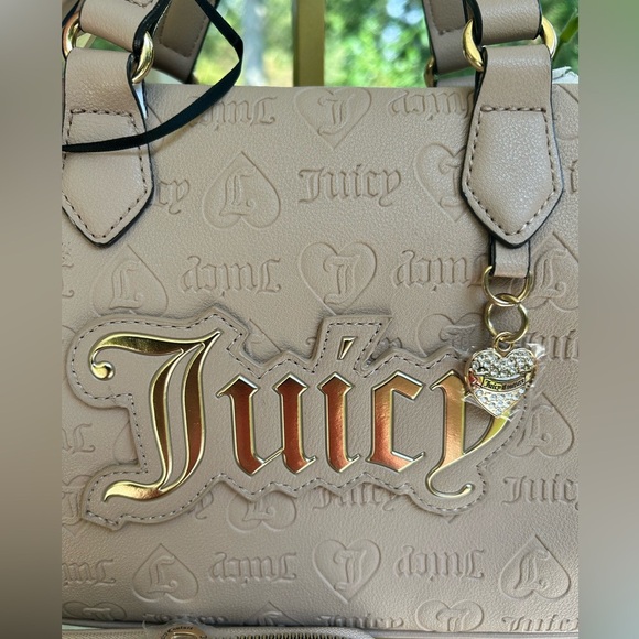 NWT- Juicy Couture Beige Tote and Wallet Set - Picture 3 of 9